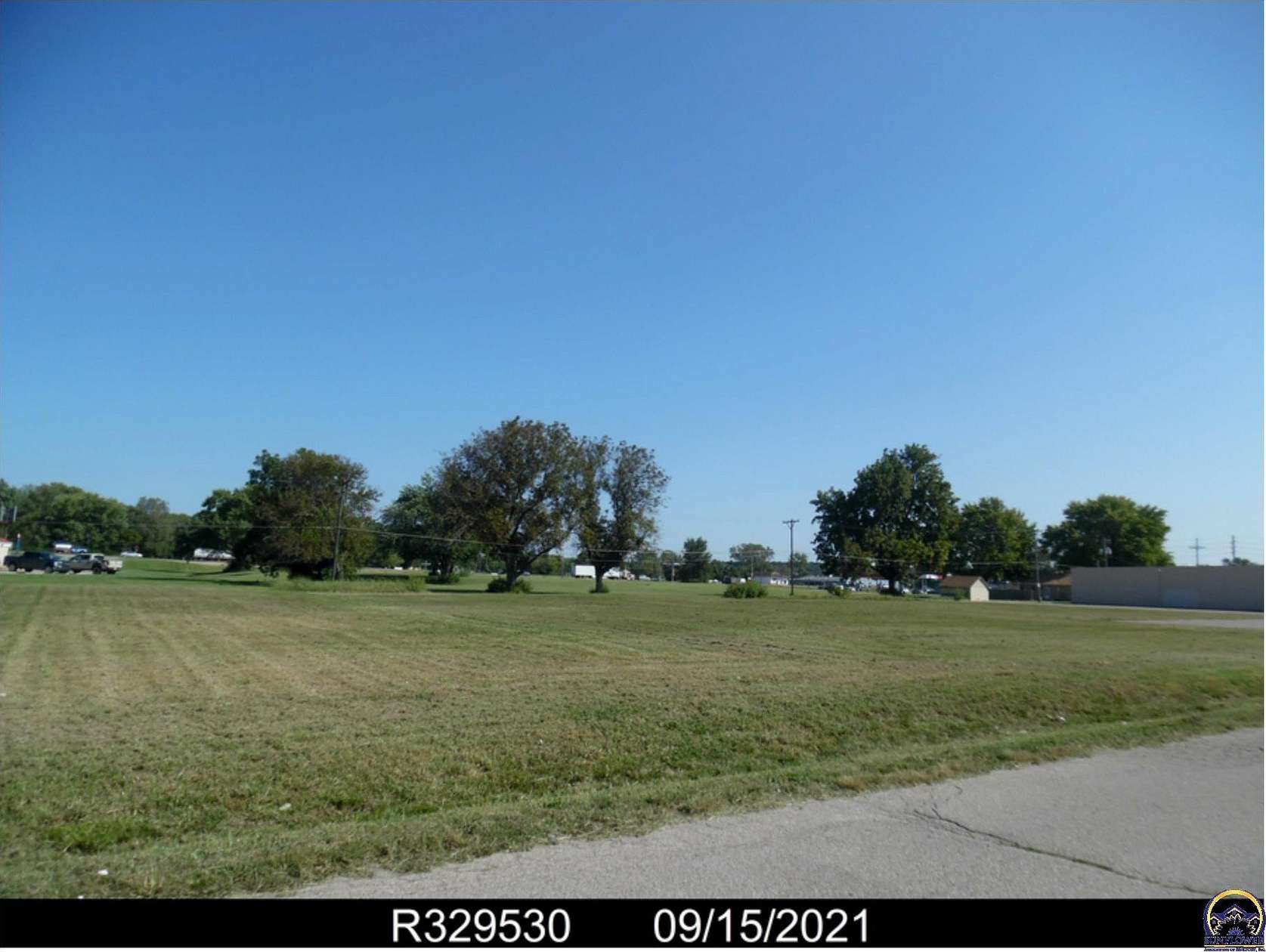 1.32 Acres of Land for Sale in Topeka, Kansas