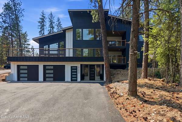 2.28 Acres of Land with Home for Sale in Coeur d'Alene, Idaho