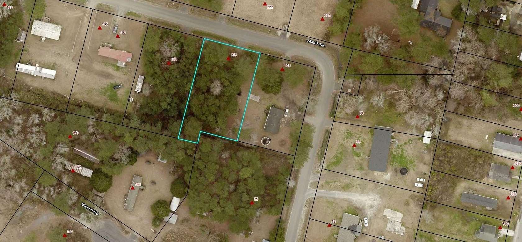 0.37 Acres of Residential Land for Sale in Andrews, South Carolina