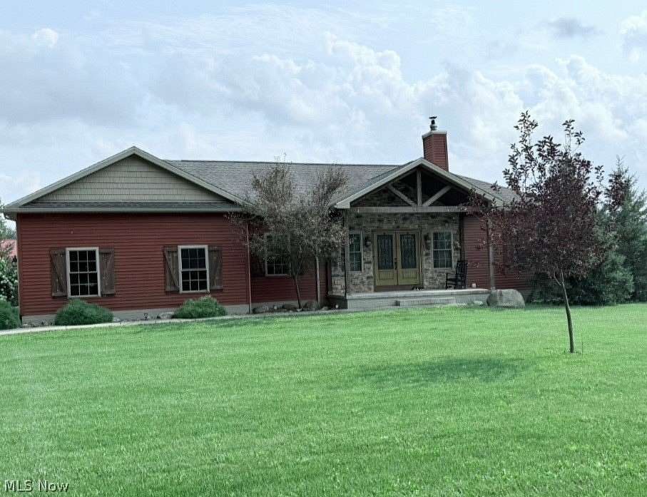 6.2 Acres of Land with Home for Sale in Ravenna, Ohio