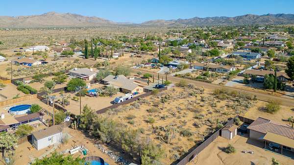 0.5 Acres of Residential Land for Sale in Yucca Valley, California