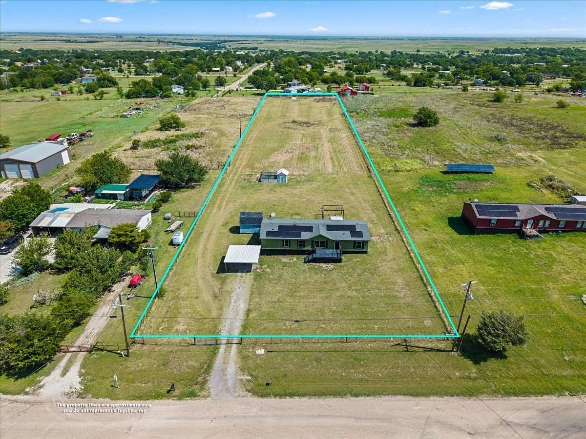 2.5 Acres of Land with Home for Sale in Joshua, Texas