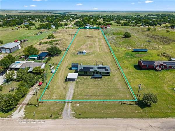 2.5 Acres of Land with Home for Sale in Joshua, Texas