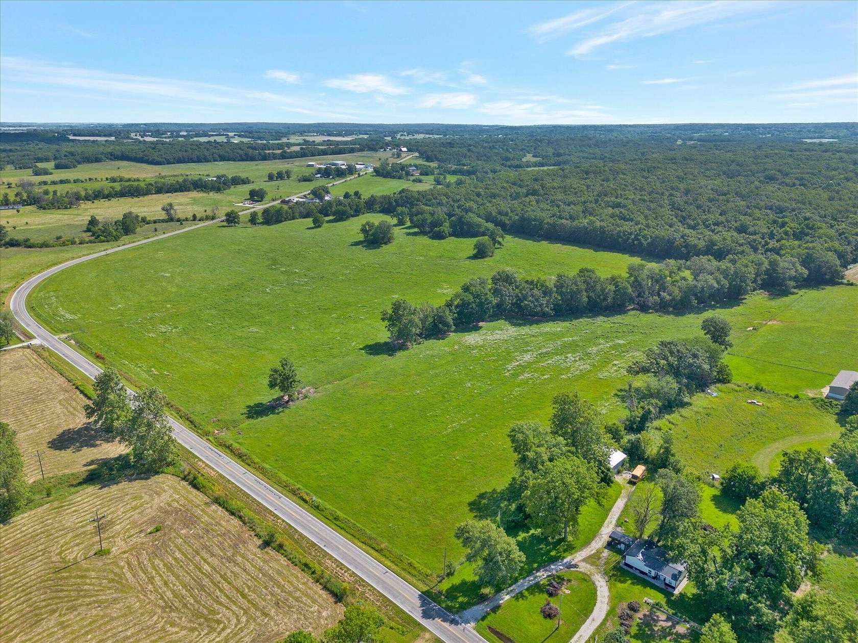 42 Acres of Agricultural & Residential Land for Sale in Dunnegan, Missouri