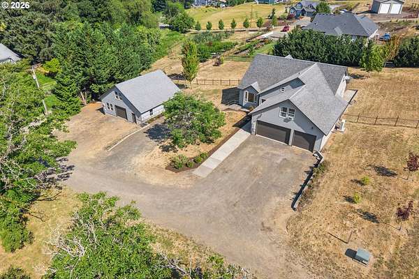 1.57 Acres of Land with Home for Sale in Gaston, Oregon