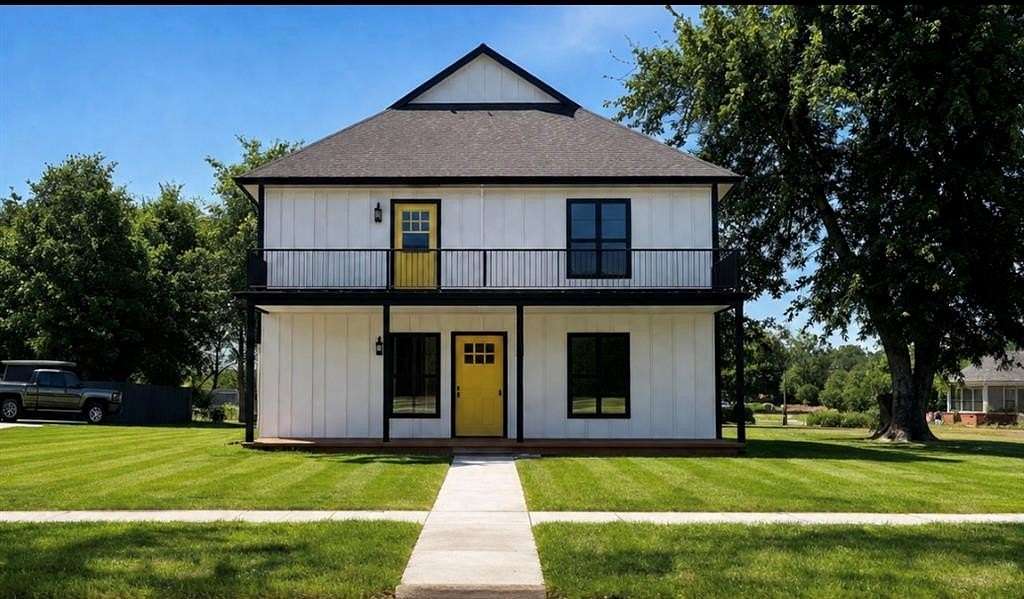 3.4 Acres of Land with Home for Sale in Guthrie, Oklahoma