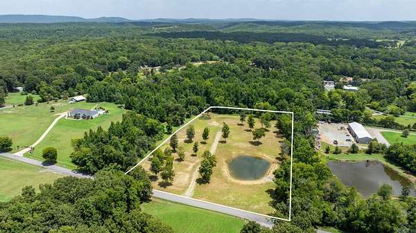 5 Acres of Residential Land for Sale in Little Rock, Arkansas