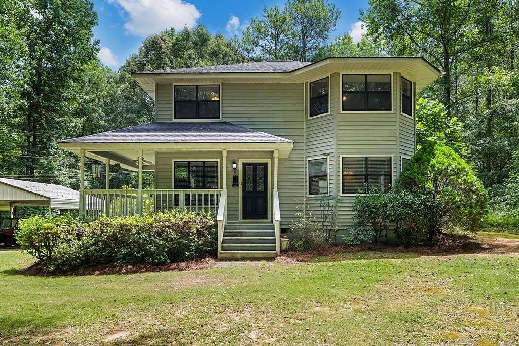 15 Acres of Land with Home for Sale in Hamilton, Georgia