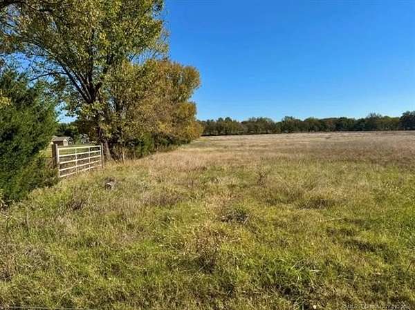 5 Acres of Residential Land for Sale in Claremore, Oklahoma