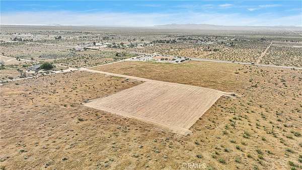 1 Acre of Residential Land for Sale in Phelan, California