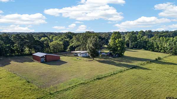 3 Acres of Land with Home for Sale in Rusk, Texas