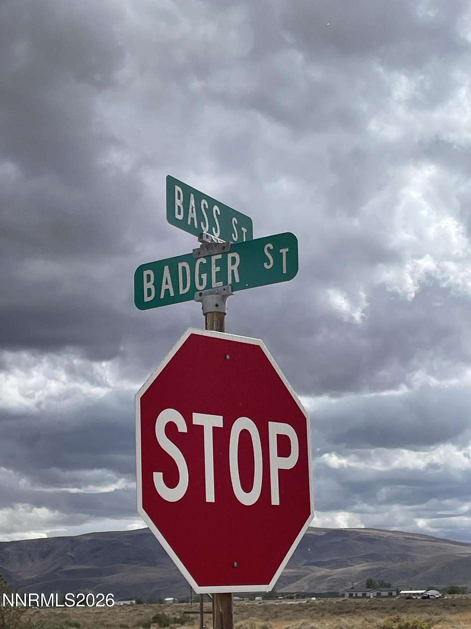 4.77 Acres of Residential Land for Sale in Silver Springs, Nevada