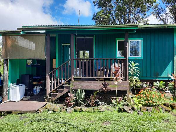 3 Acres of Land with Home for Sale in Volcano, Hawaii