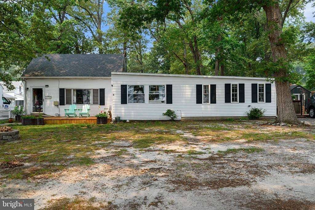 1.86 Acres of Land with Home for Sale in Millsboro, Delaware