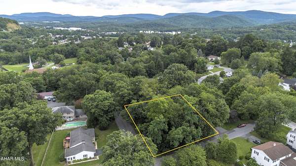 0.28 Acres of Residential Land for Sale in Altoona, Pennsylvania