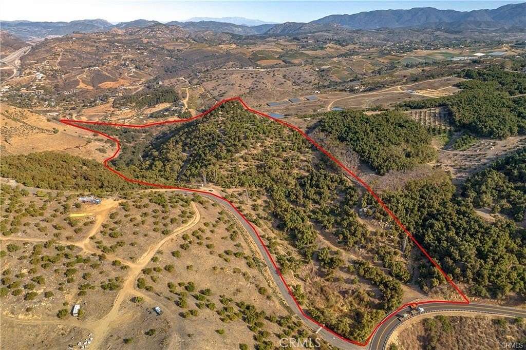 44.5 Acres of Agricultural & Residential Land for Sale in Escondido, California