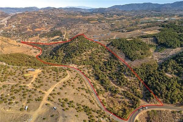 44.5 Acres of Agricultural & Residential Land for Sale in Escondido, California