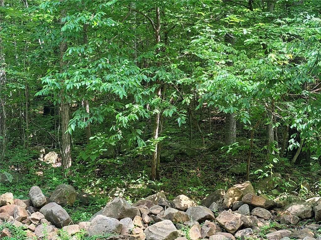 5 Acres of Land for Sale in Harrison, Arkansas