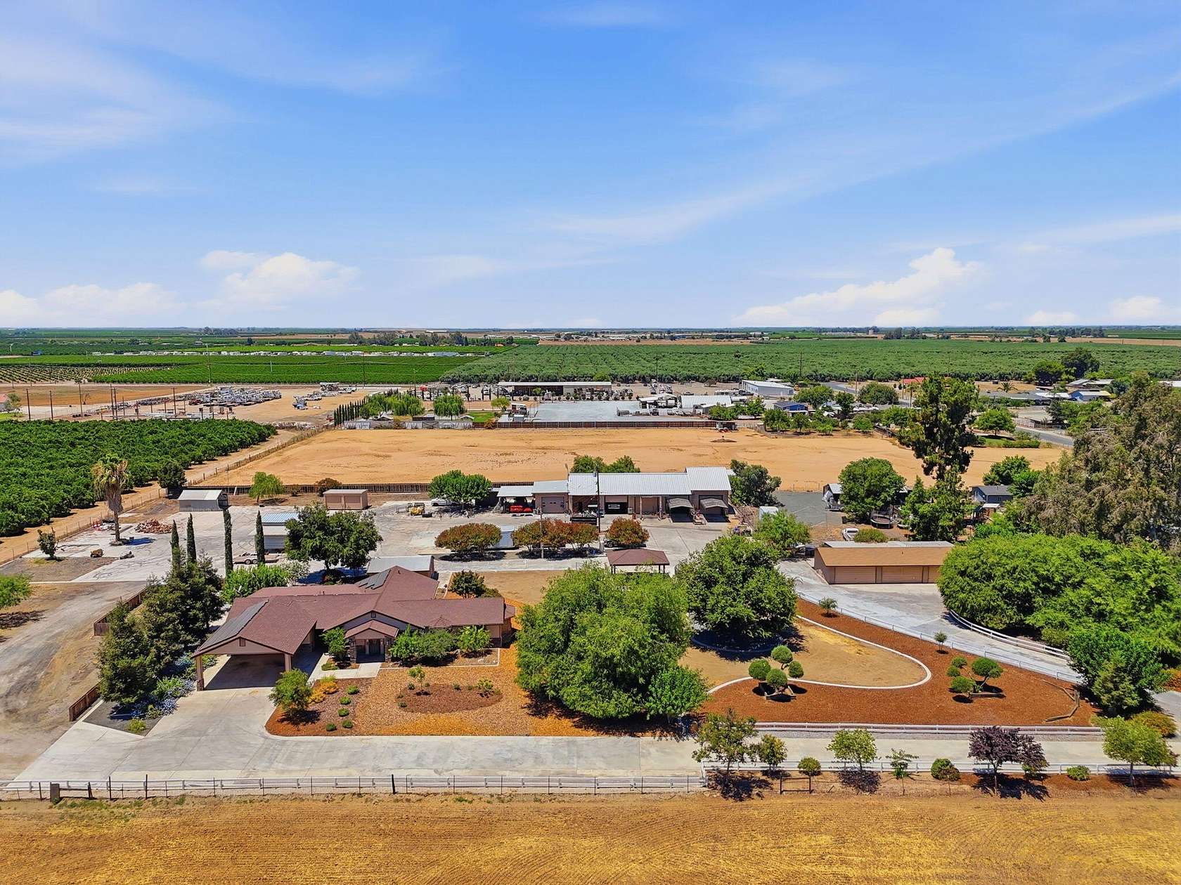 2.83 Acres of Improved Mixed-Use Land for Sale in Porterville, California