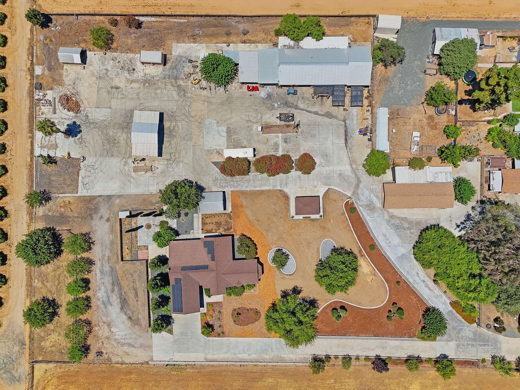 2.83 Acres of Improved Mixed-Use Land for Sale in Porterville, California