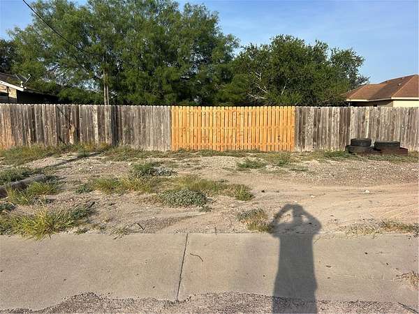 0.16 Acres of Land for Sale in Freer, Texas