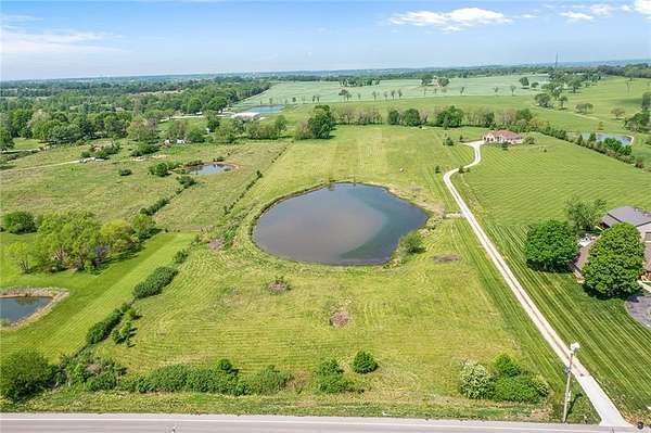 10 Acres of Land for Sale in Lee's Summit, Missouri