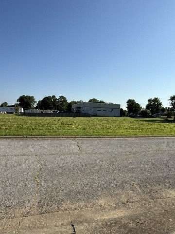 0.95 Acres of Mixed-Use Land for Sale in Springdale, Arkansas