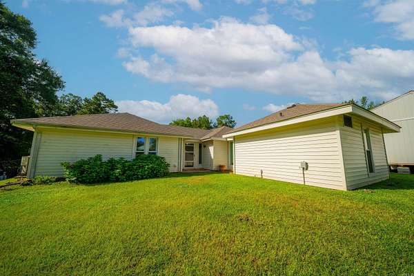 5.75 Acres of Land with Home for Sale in Monticello, Arkansas