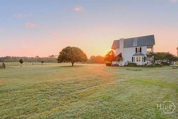 74.3 Acres of Land with Home for Sale in Claxton, Georgia