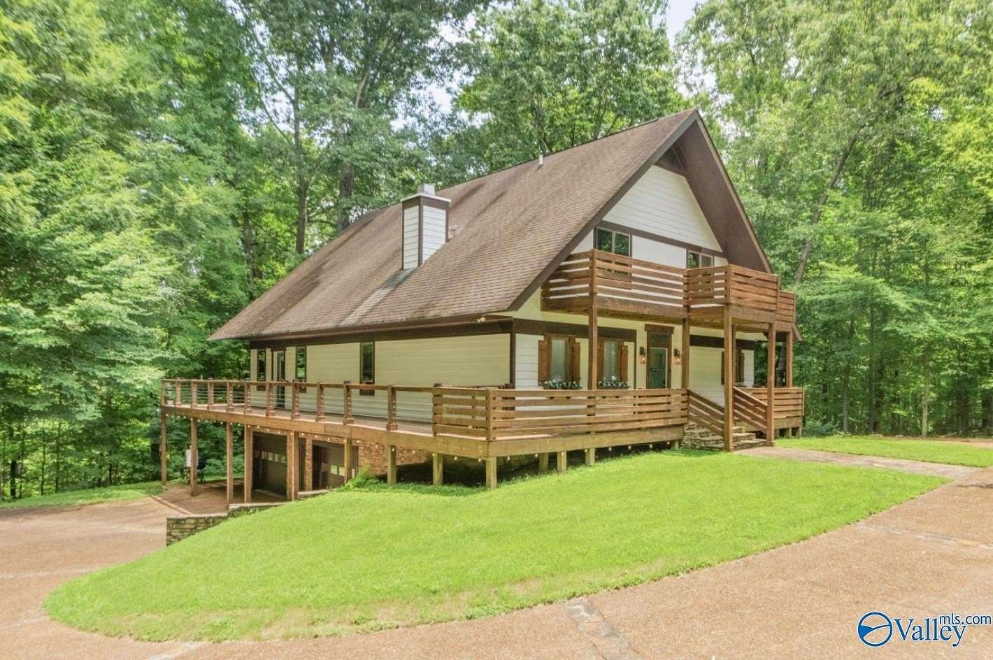 2.46 Acres of Land with Home for Sale in Elkmont, Alabama