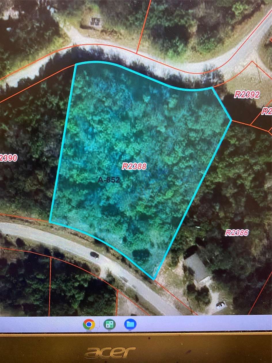 1.38 Acres of Land for Sale in Granbury, Texas
