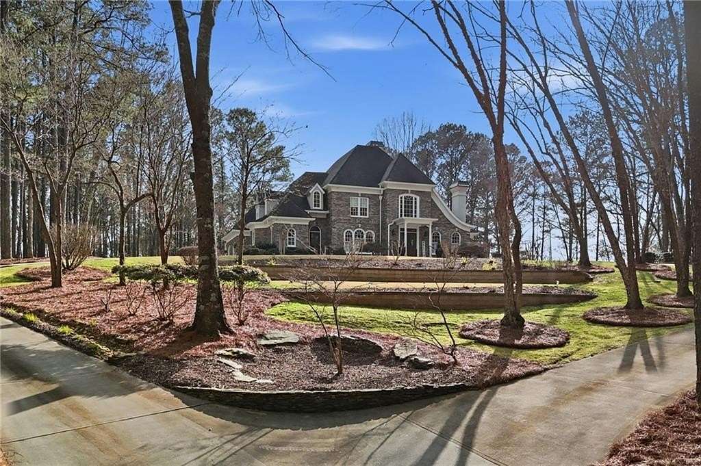 4 Acres of Land with Home for Sale in Canton, Georgia