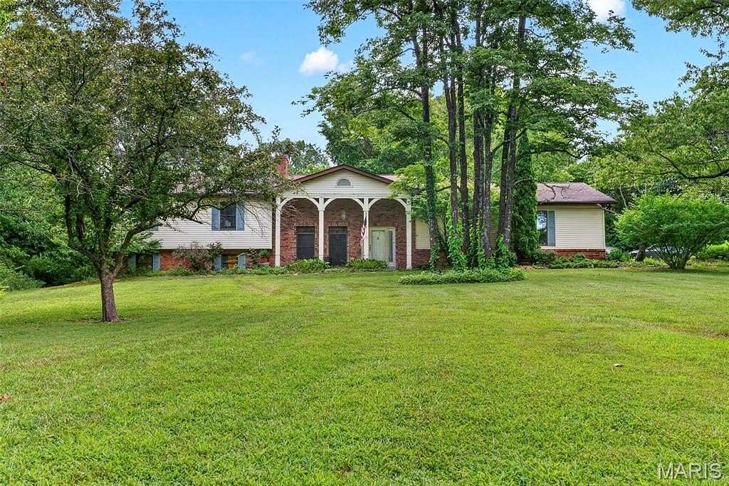 2.1 Acres of Land with Home for Sale in Washington, Missouri
