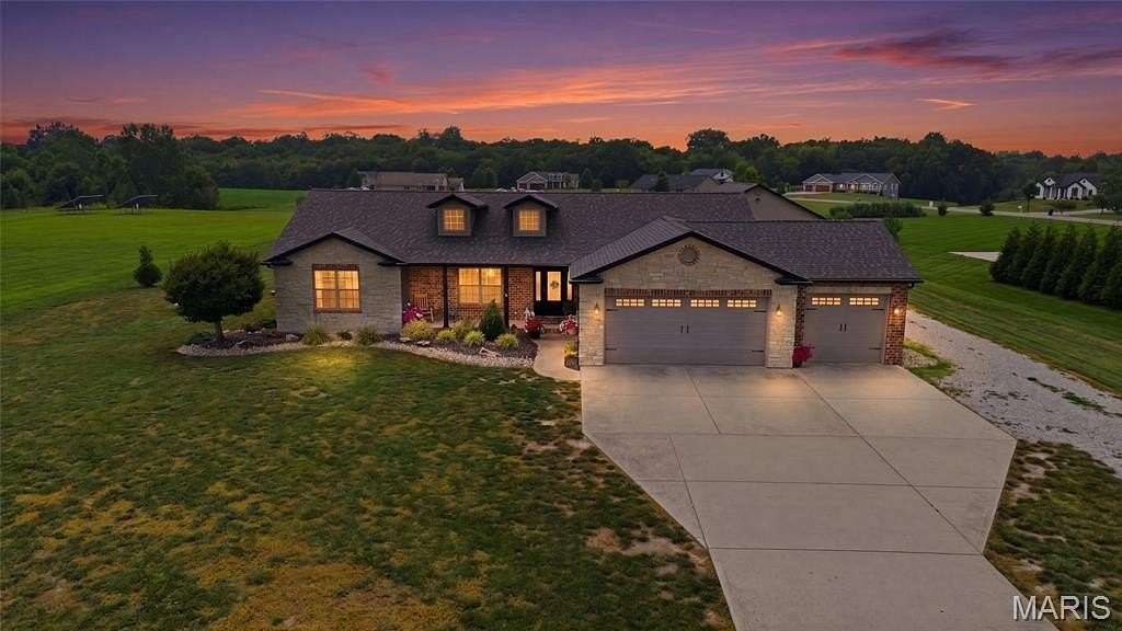 2 Acres of Land with Home for Sale in Highland, Illinois