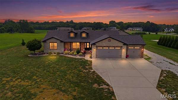 2 Acres of Land with Home for Sale in Highland, Illinois