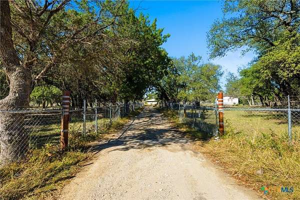 15 Acres of Mixed-Use Land for Sale in Belton, Texas