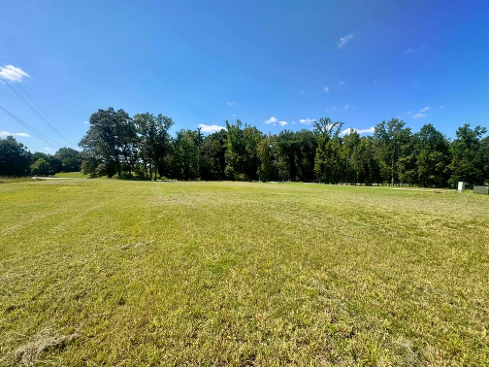 1.37 Acres of Residential Land for Sale in Dandridge, Tennessee