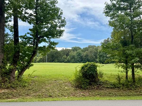 1.37 Acres of Residential Land for Sale in Dandridge, Tennessee