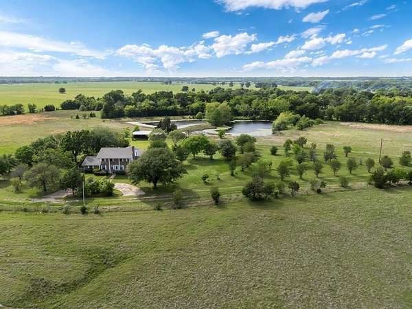 18 Acres of Land with Home for Sale in Wills Point, Texas