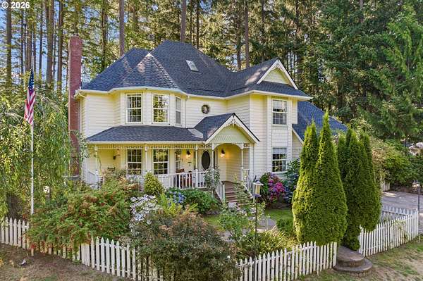 1.6 Acres of Land with Home for Sale in Eugene, Oregon
