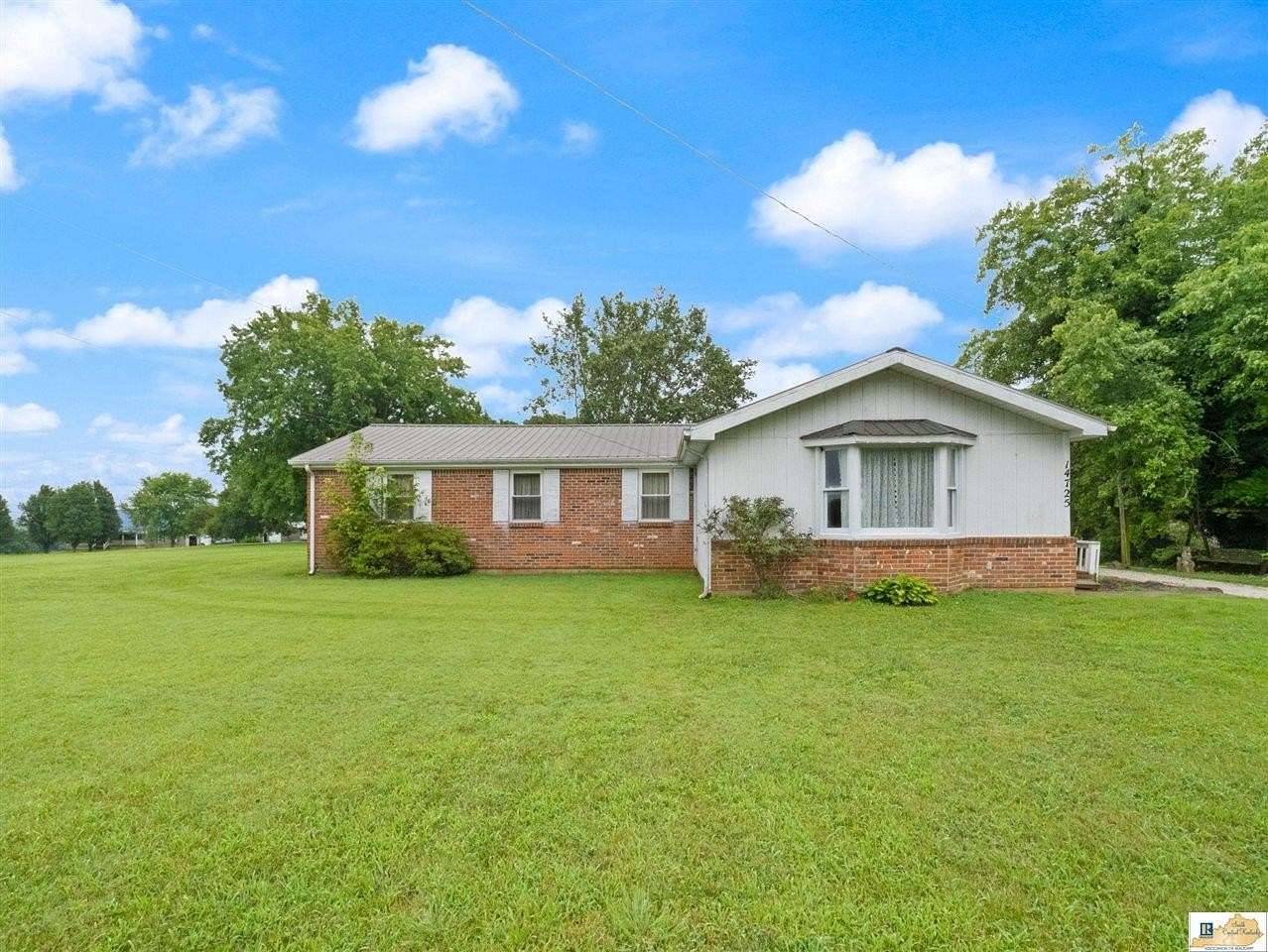2.8 Acres of Land with Home for Sale in Eastview, Kentucky