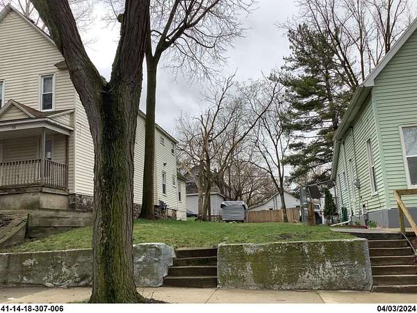 0.07 Acres of Residential Land for Sale in Grand Rapids, Michigan