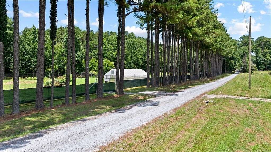 52.5 Acres of Land for Sale in Chattahoochee Hills, Georgia