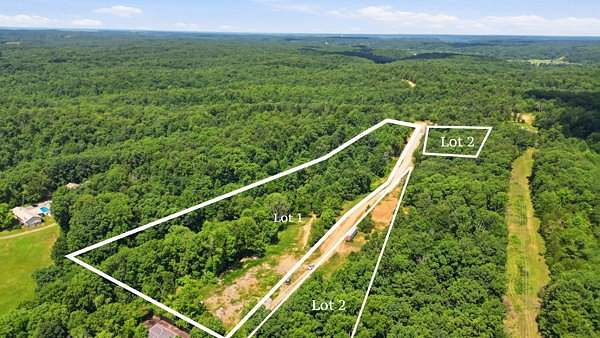 8 Acres of Residential Land for Sale in Waverly, Tennessee
