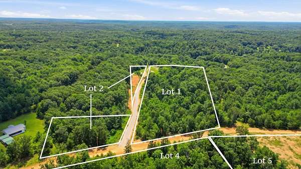 6.13 Acres of Residential Land for Sale in Waverly, Tennessee