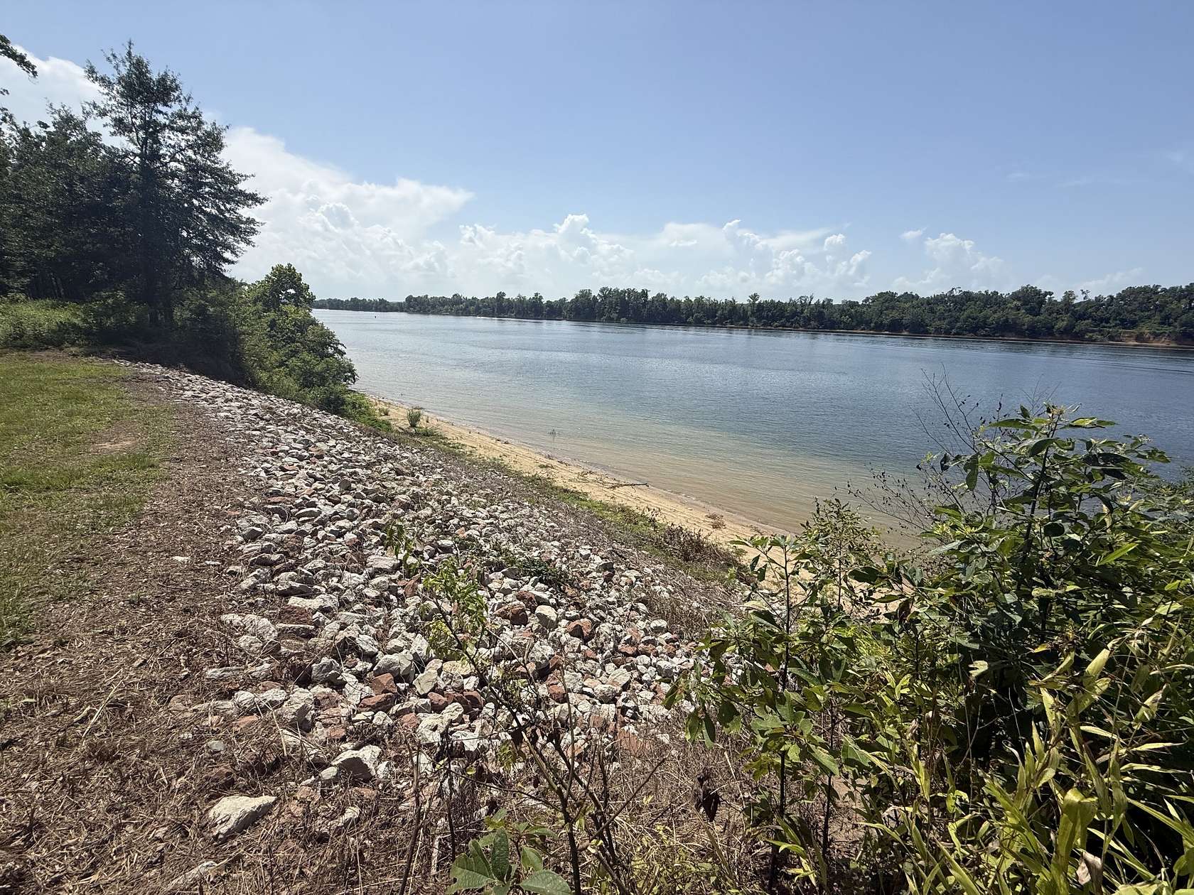 0.9 Acres of Residential Land for Sale in Savannah, Tennessee