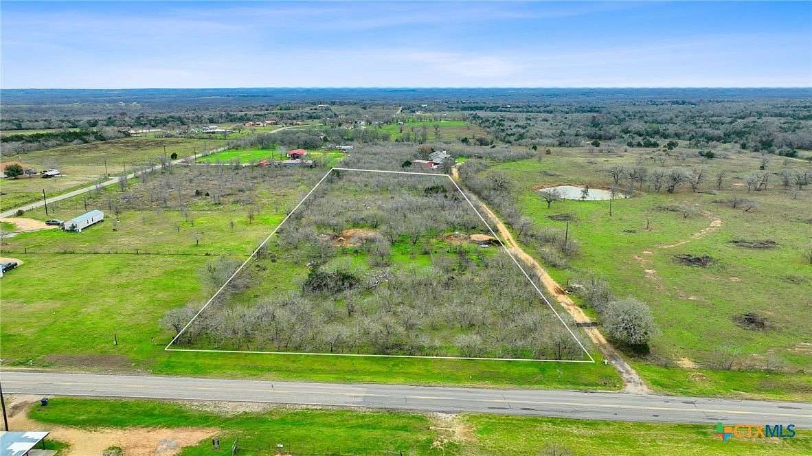 3.57 Acres of Mixed-Use Land for Sale in Dale, Texas