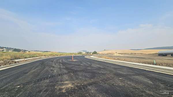 1 Acre of Commercial Land for Sale in Moscow, Idaho