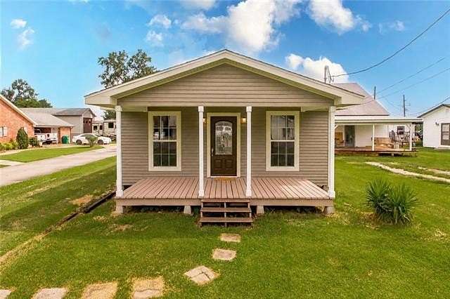 1.84 Acres of Land with Home for Sale in Raceland, Louisiana