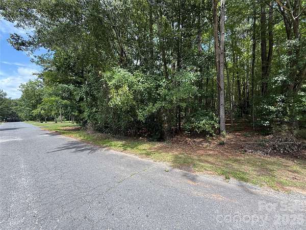 0.96 Acres of Residential Land for Sale in Wadesboro, North Carolina